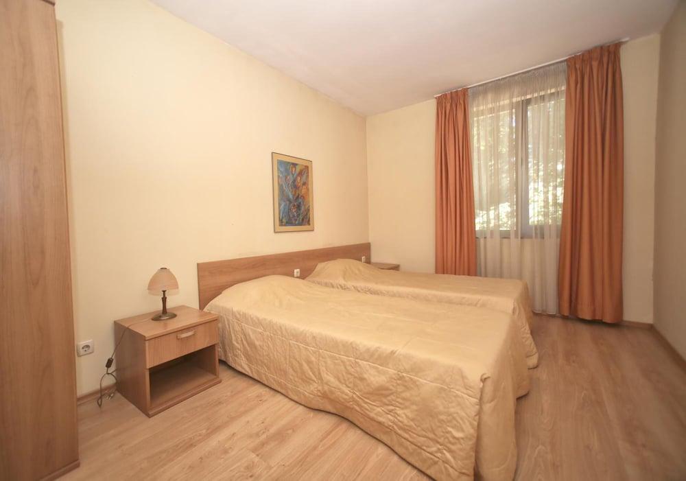 Hotel Gloria Palace Diplomat Sofia Esterno foto